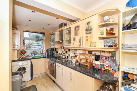 44 Linburn Road, Sheffield, S8 0GS