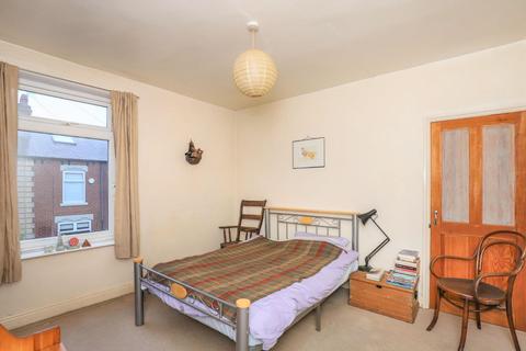 44 Linburn Road, Sheffield, S8 0GS