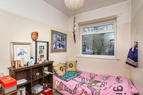 44 Linburn Road, Sheffield, S8 0GS