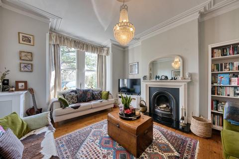 4 bedroom semi-detached house for sale - Criftin Road, Burton Joyce