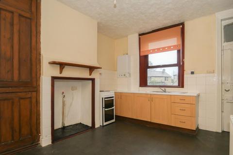 19 Back Lane, New Farnley, Leeds, LS12 5HN