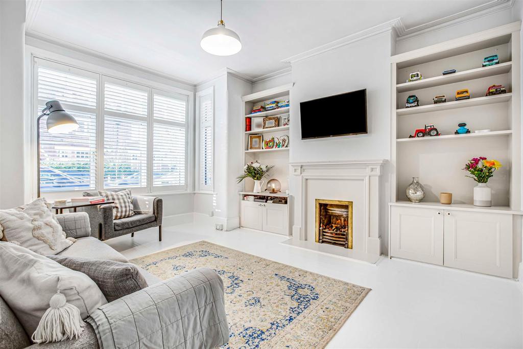 Cowley Road, Mortlake, SW14 2 bed £665,000