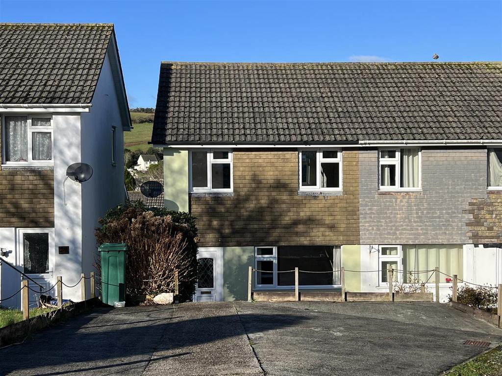 Old Roselyon Crescent, St. Blazey, Par 3 bed semidetached house for sale £224,950