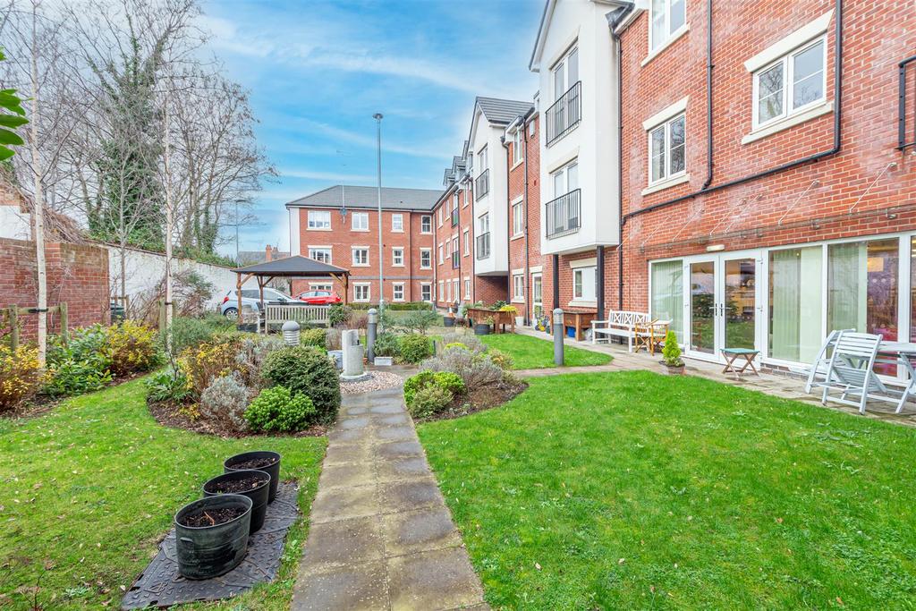 White Ladies Close, Worcester 1 bed retirement property for sale £170,000