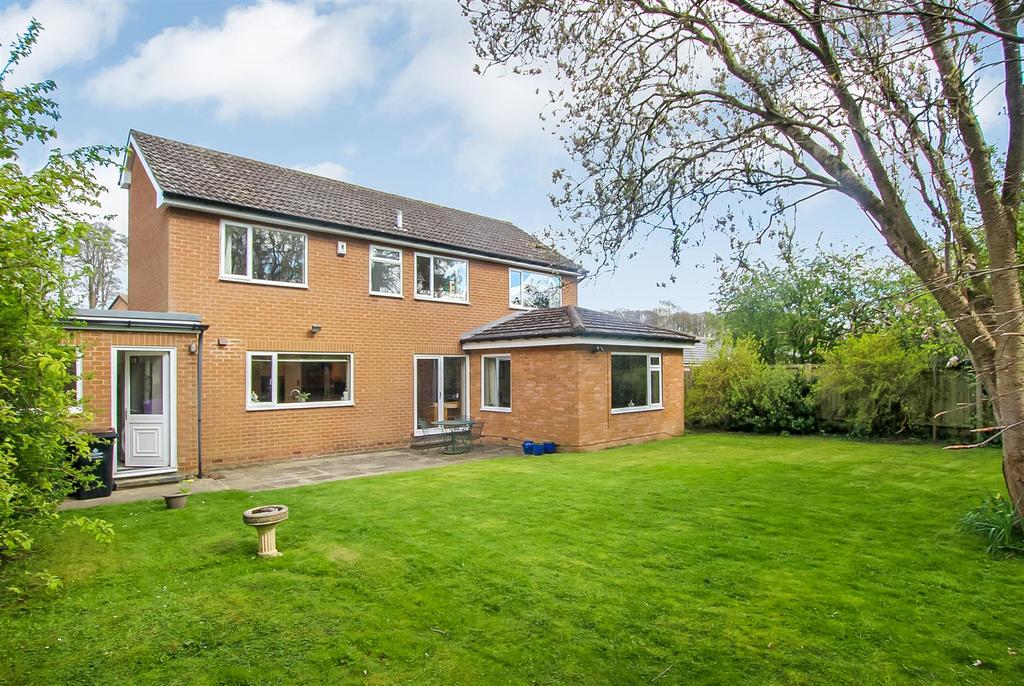 Edinburgh Drive, Darlington 4 bed detached house for sale £380,000