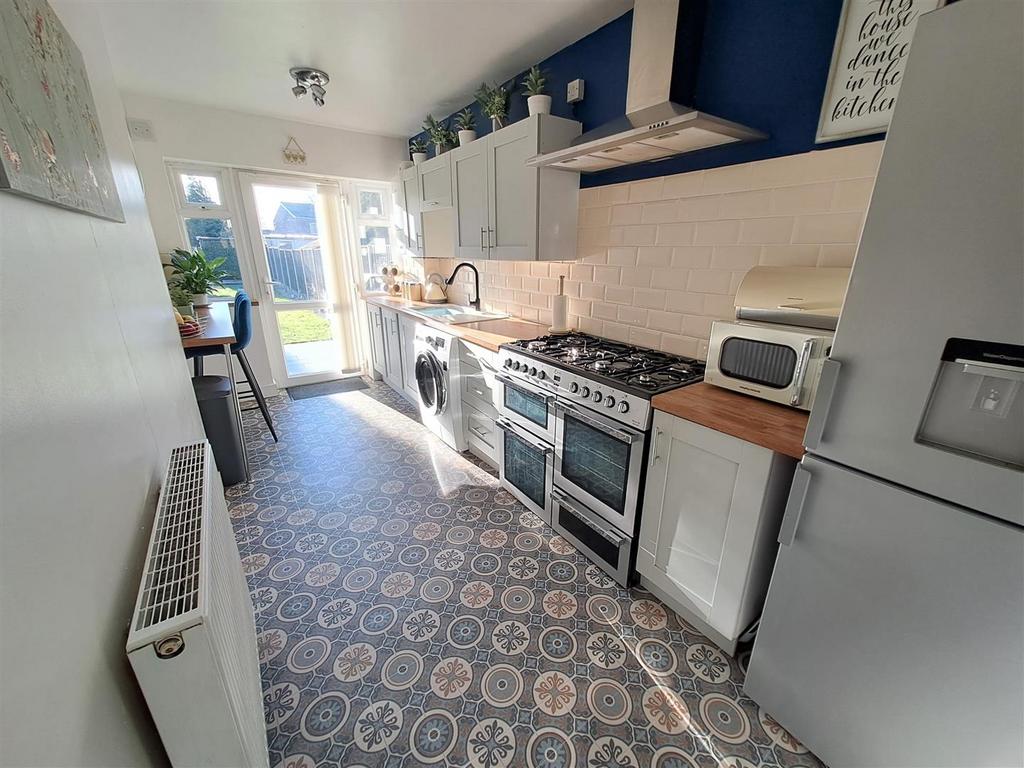 Common Lane, Sheldon, Birmingham 2 bed terraced house £200,000