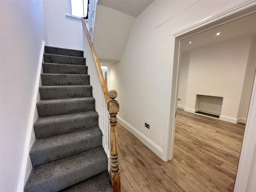 Woodland Terrace, Darlington 3 bed townhouse £300,000