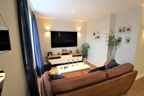 2 bedroom apartment to rent, Upper Fourth Street, Milton Keynes, MK9