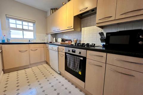 2 bedroom flat for sale - Wake Way, Grange Park, Northampton NN4 5BG