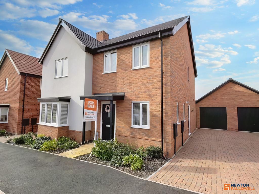 Riley Drive, Ibstock, LE67 4 bed detached house for sale £380,000