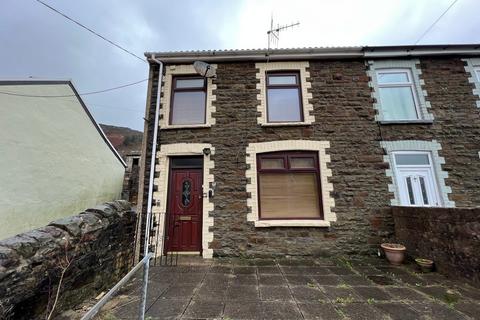 11 Howard Street, Tonypandy, CF40 2BP