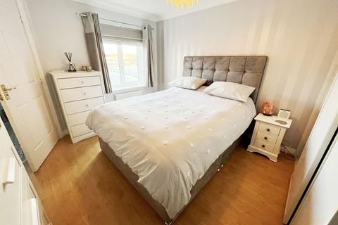 3 Auckland Close, Northampton, NN2 7BJ