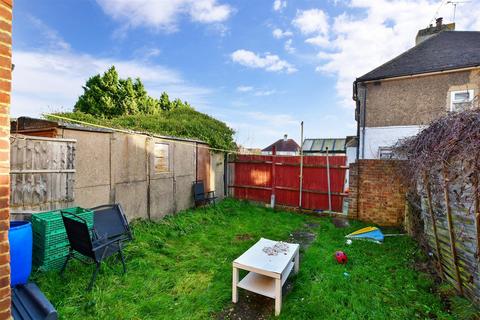 4 Leechcroft Avenue, Swanley, BR8 8AR