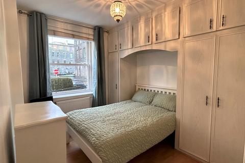 2 bedroom flat to rent, Richmond Place, Newington, Edinburgh, EH8