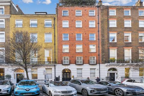 2 bedroom flat to rent, Devonshire Place, Marylebone, London