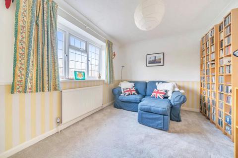 12 Deer Leap, Lightwater, GU18 5PF