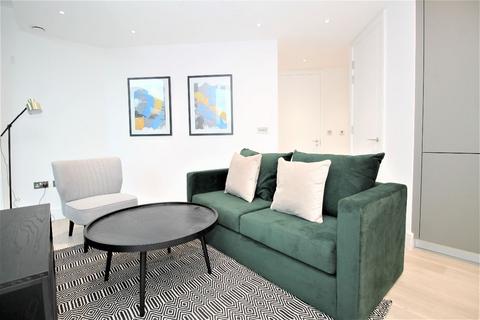 2 bedroom apartment to rent, Carrara Tower, 250 City Road, Islington EC1V