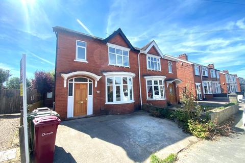3 bedroom semi-detached house to rent - Webster Avenue, Scunthorpe DN15