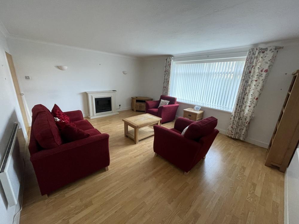 Abbots Court, Pope Lane Penwortham... 2 bed flat £675 pcm (£156 pw)