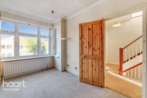 8 Branton Road, Greenhithe, DA9 9JU
