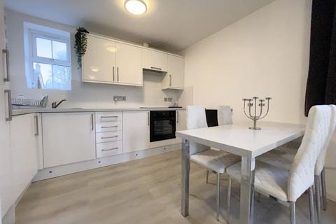 2 bedroom flat for sale - Malsbury Avenue, Scraptoft, LE7