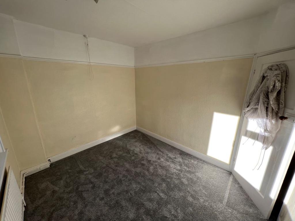 35 Park Road West, Wolverhampton, WV1... 3 bed semidetached house £