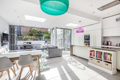 5 bedroom detached house for sale - Womersley Road, Crouch End