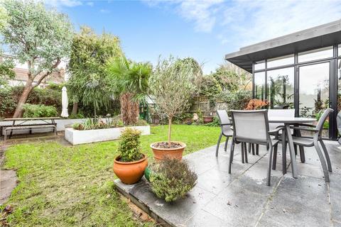 30 York Avenue, London, SW14 7LG