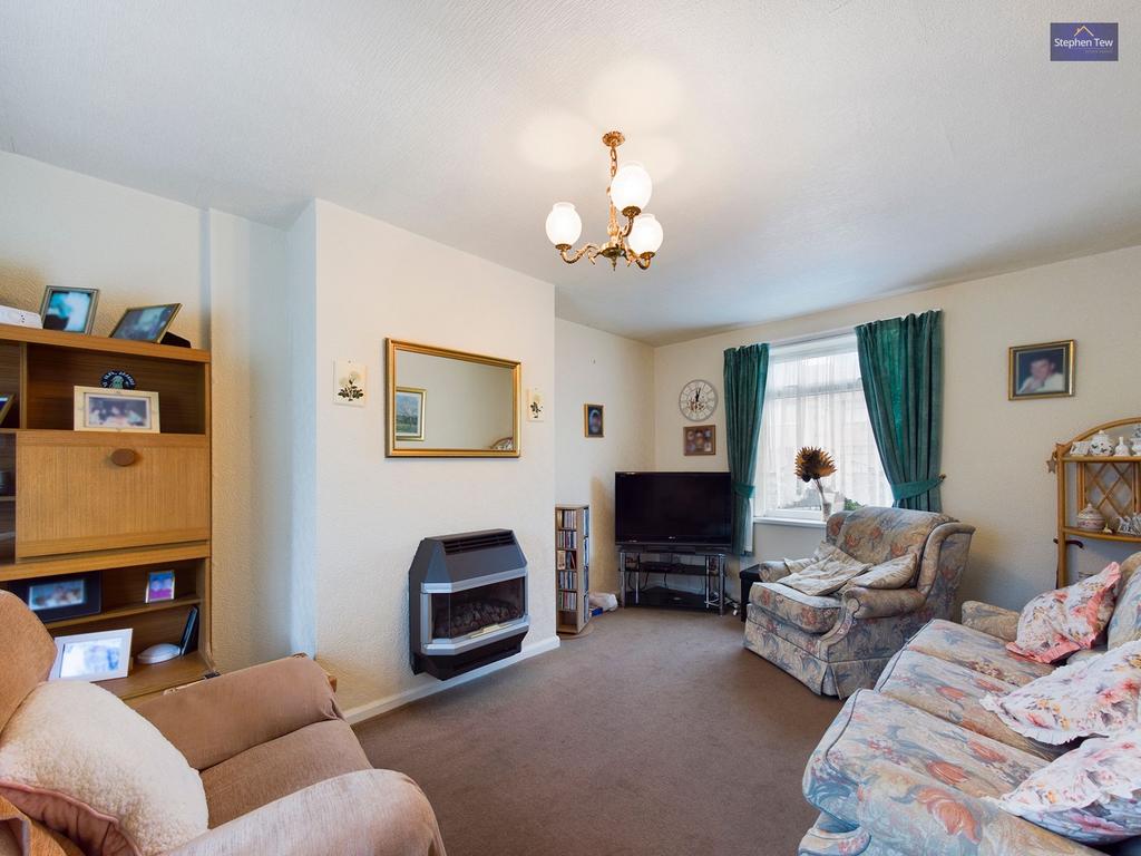 Thornber Grove, Blackpool, FY1 4 bed terraced house £110,000