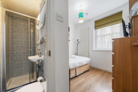 undefined, North Gower Street, Euston, London, NW1