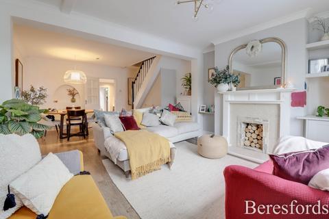 2 bedroom terraced house for sale, Cromwell Road, Warley, CM14