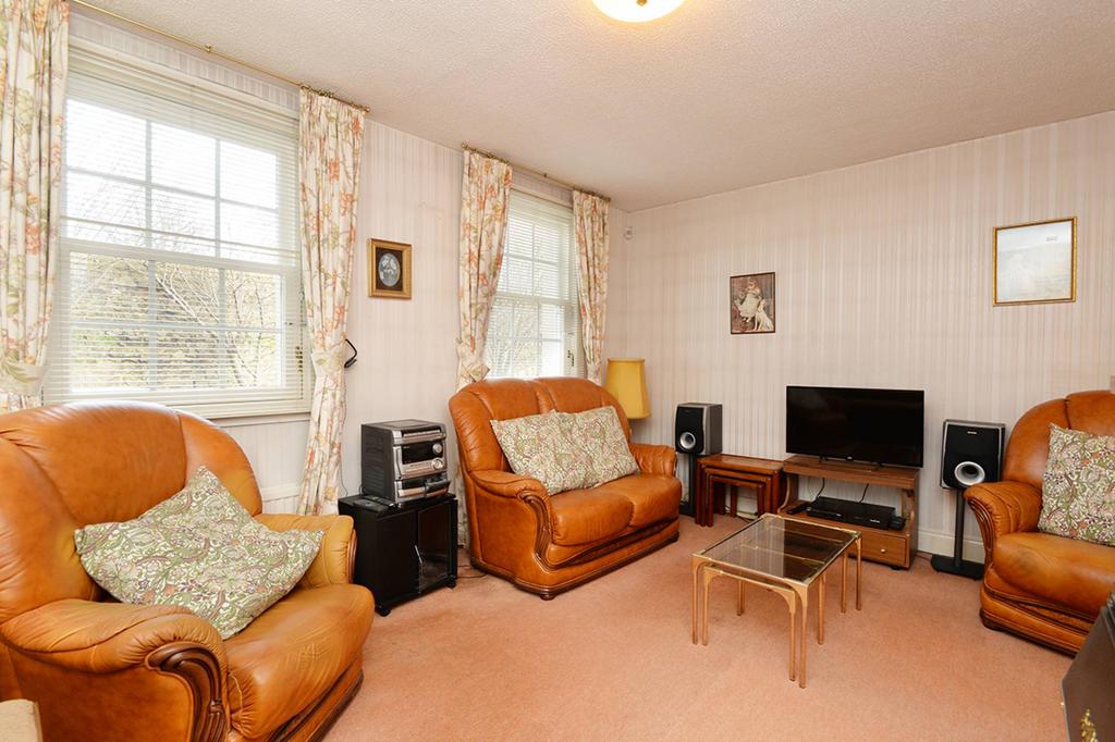 292/2 Craigcrook Road, Blackhall, Edinburgh, EH4 7BA 1 bed ground floor