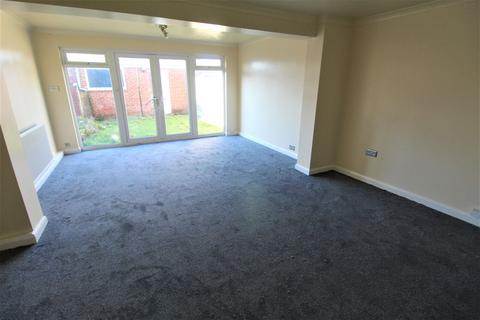 1 bedroom in a house share to rent, Fleming Gardens, Tilbury