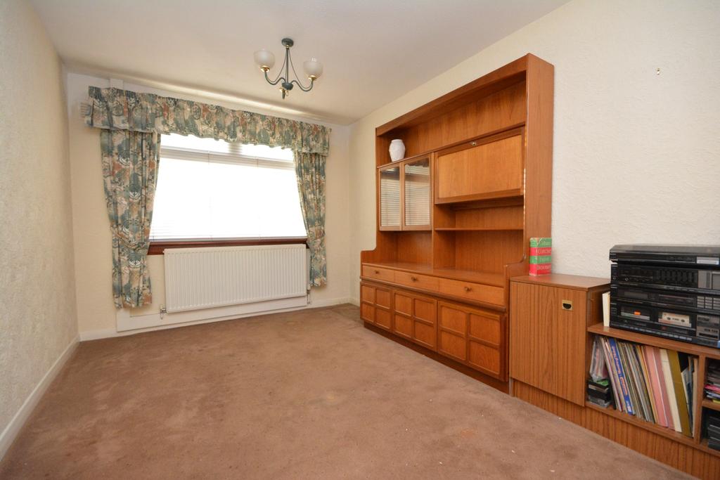 Lawers Place, Grangemouth... 3 bed semidetached house £160,000