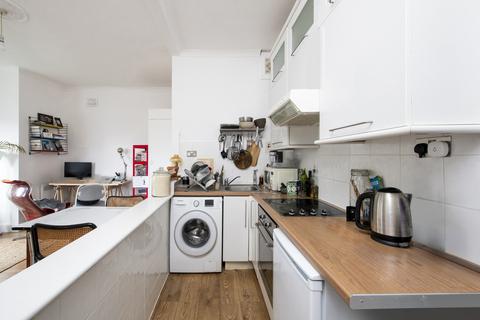 1 bedroom flat to rent, James Court, 281 Church Road, London, se19