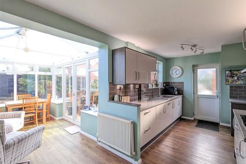 3 bedroom semi-detached house for sale, Hone Hill, Sandhurst, Berkshire, GU47