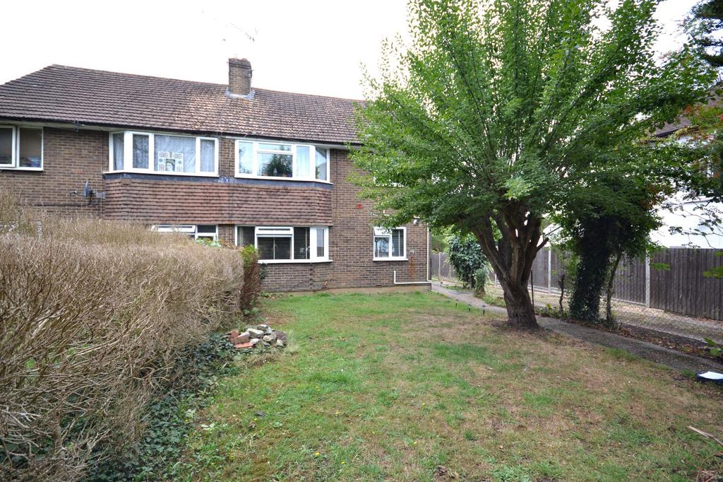 Bullhead Road, Borehamwood, WD6 2 bed £365,000