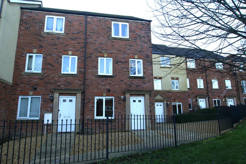 Pasture Walk, Augusta Park, Andover, SP11 4 bed end of terrace house