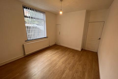 3 bedroom end of terrace house to rent - Dinorwic Road, Anfield, Liverpool, L4