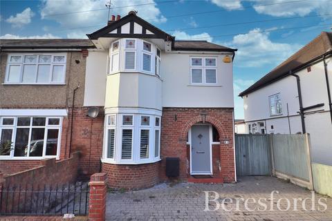 4 bedroom end of terrace house for sale - Lynmouth Avenue, Chelmsford, CM2