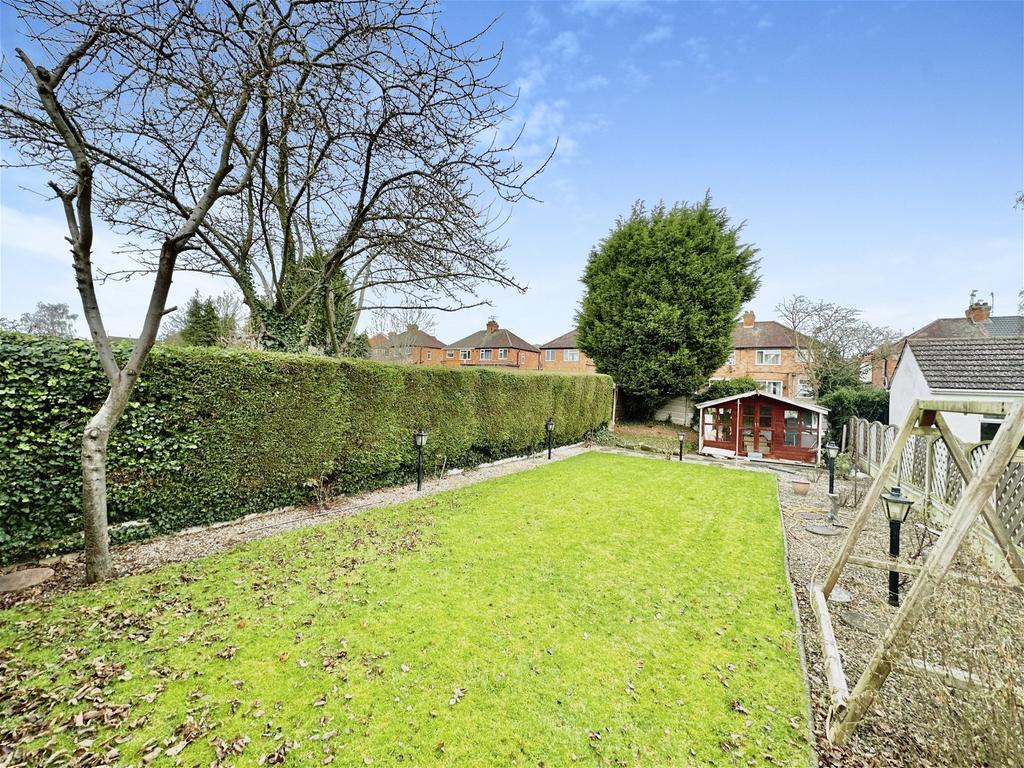 Rosamund Avenue, Off Narborough Road South 3 bed semidetached house