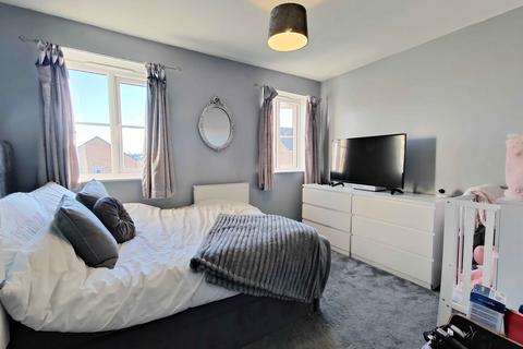 3 bedroom semi-detached house for sale - Harley Head Avenue, Lightcliffe HX3