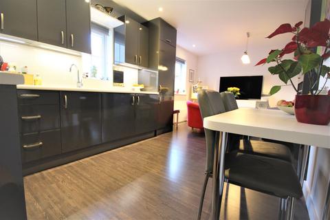 137 Kendal, Purfleet, RM19 1LL