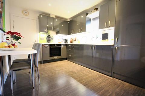 137 Kendal, Purfleet, RM19 1LL
