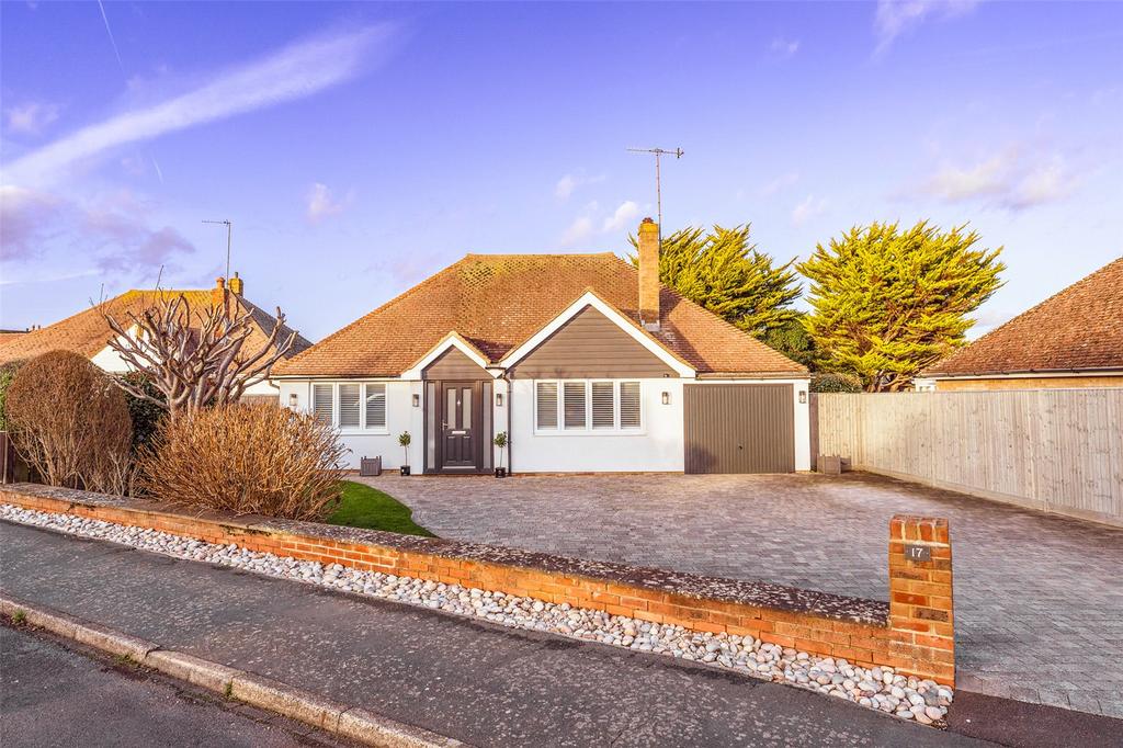 Vermont Drive, East Preston... 3 bed bungalow £775,000
