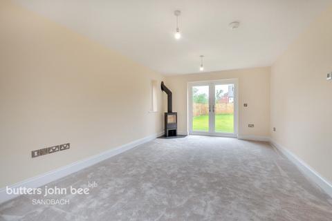 4 bedroom detached house for sale, Luscott Close, Haslington