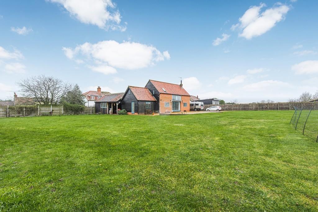 Necton 3 bed barn conversion for sale £750,000