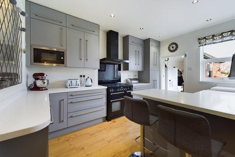 35 Leighton Road, Uttoxeter, ST14 8BL