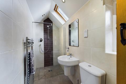 35 Leighton Road, Uttoxeter, ST14 8BL