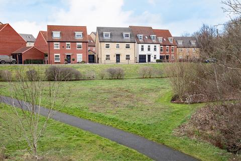 8 Diamond Drive, Corby, NN17 1EX